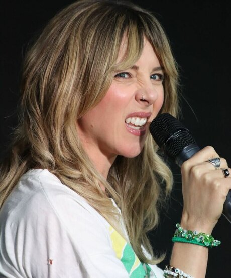 Sophia Di Martino hd actress pictures