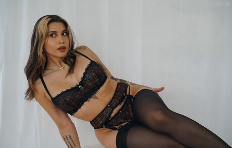 Salome Sylvana star beautiful image