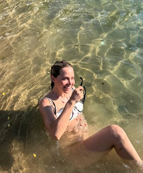 Leticia Colin pornstar exclusive photo