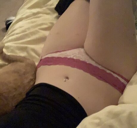 Coffeeslay star naked images