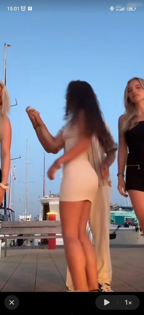 Alysa Ruppert naked star photo