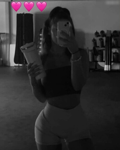 Alysa Ruppert model perfect pictures