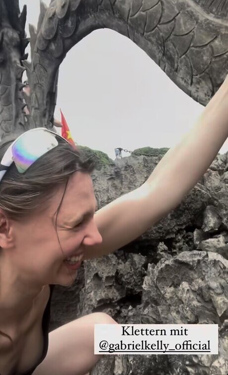 female onlyfans beautiful xxx photos