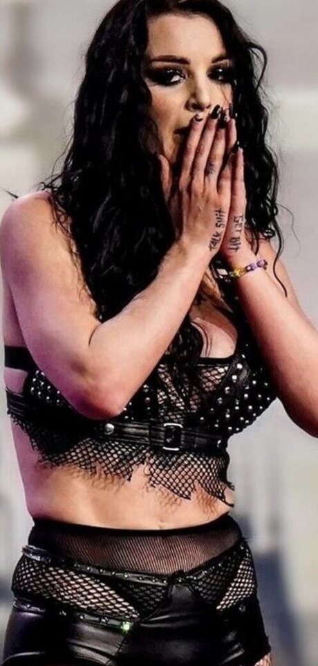 Saraya Jade Bevis nude actress gallery