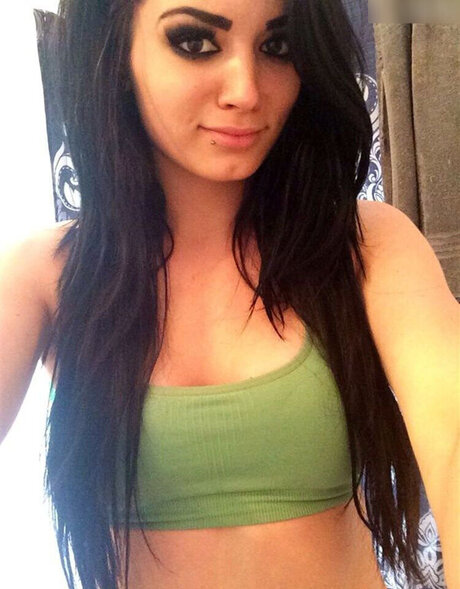 Saraya Jade Bevis actress pictures