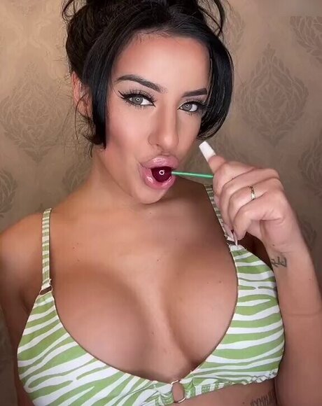 Leyla Lahouar sex pornstar image