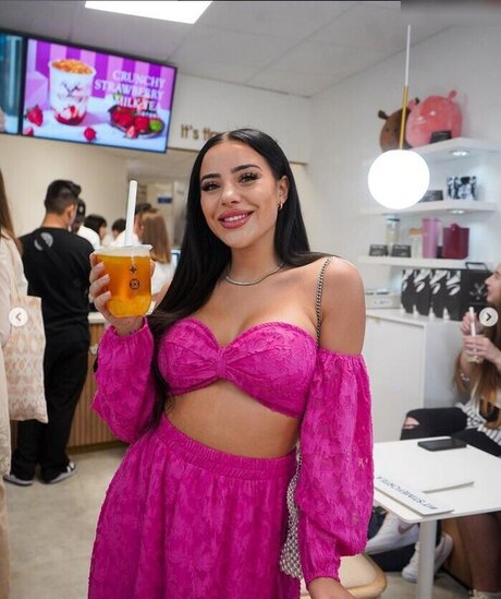 Leyla Lahouar pornstar sex pic