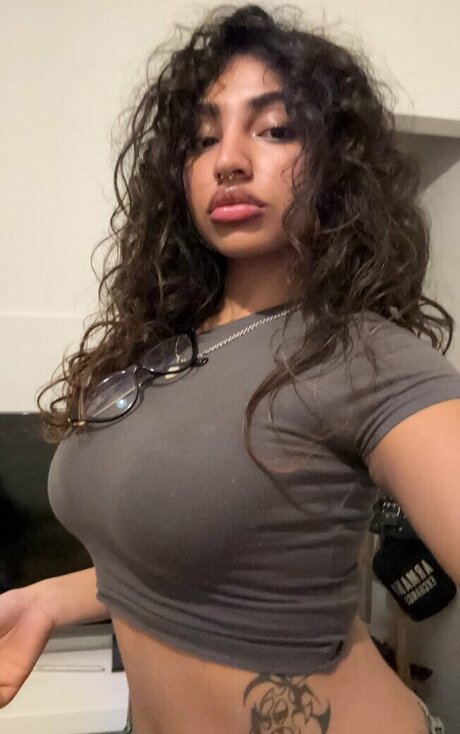 Fionee star hot photos