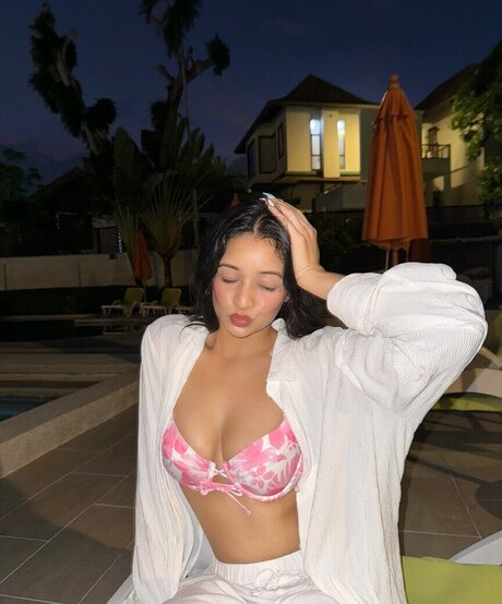 Kashish Mehta xxx pornstar pic