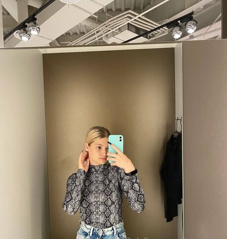 oksiwhite beautiful star picture