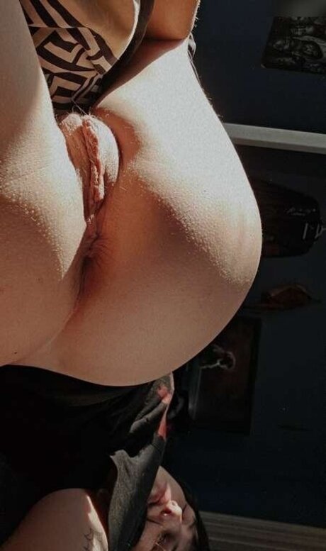 Sinful bb brat sex star photo