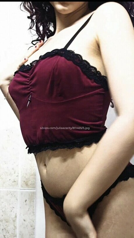 Julia Azarity star erotic photos