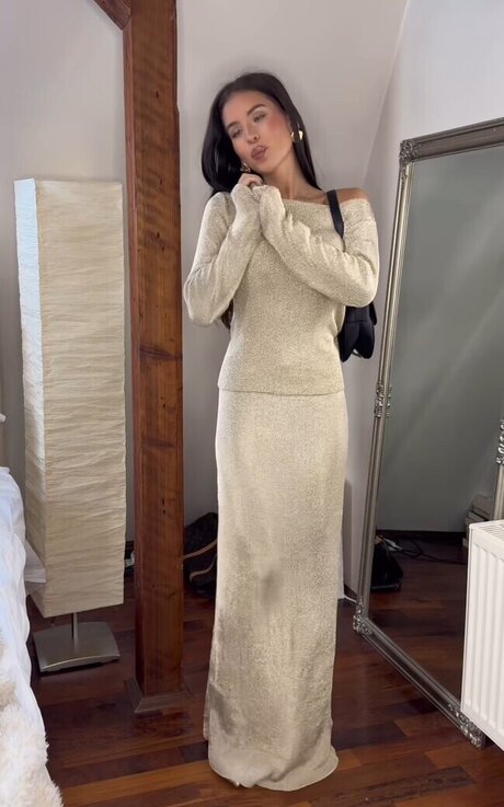 white shemale onlyfans sexy naked images