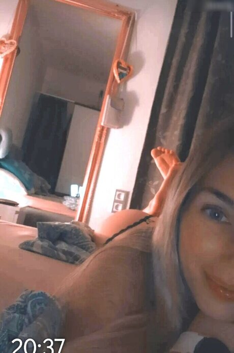 its sunny93 star sex photos