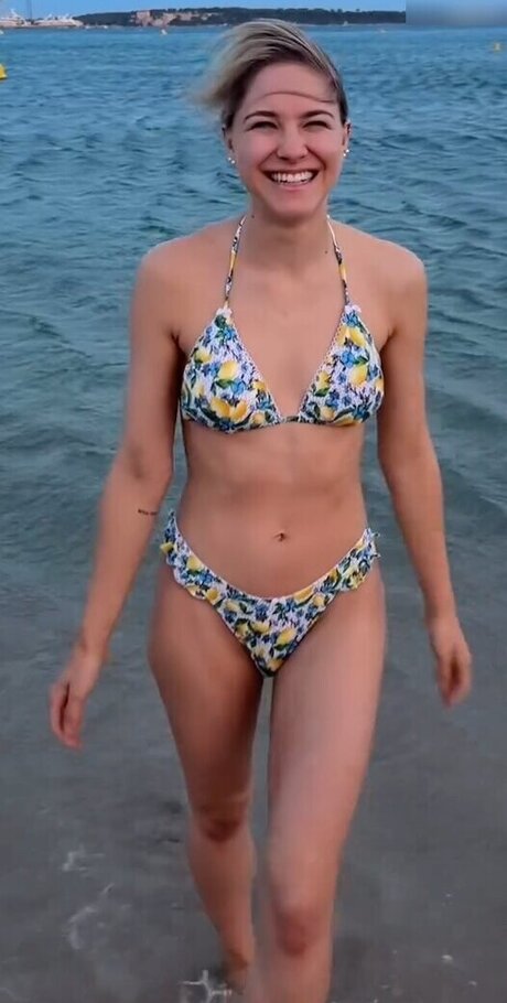 Diana zur L wen star sexy pics