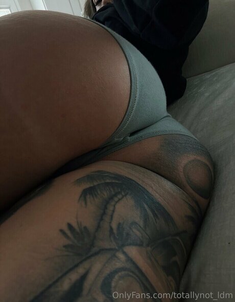 ldmfitmodel pornstar nude archive