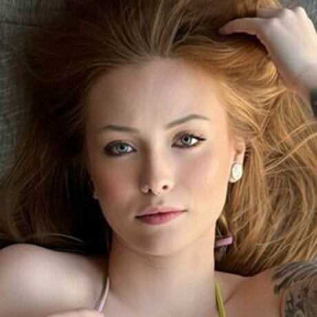 Emyleja star perfect photo