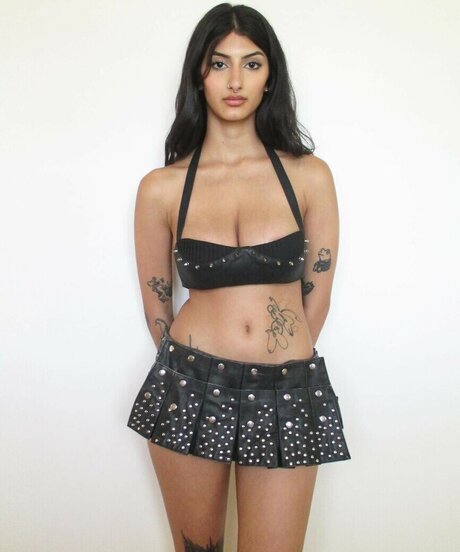 Jade Goveas erotic star image