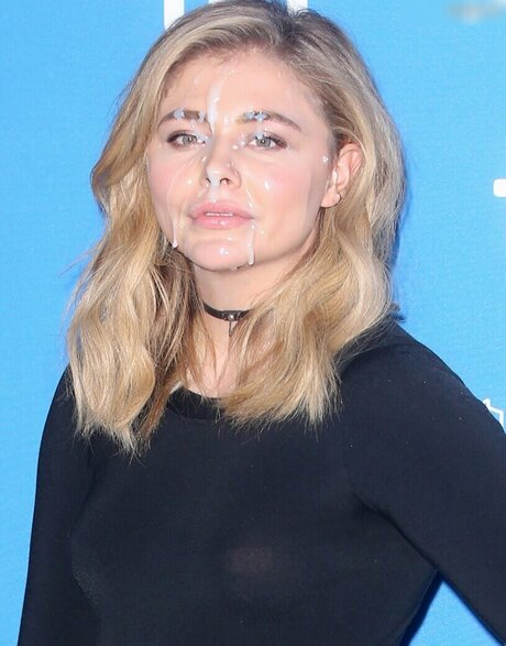 Facialize Me model xxx picture