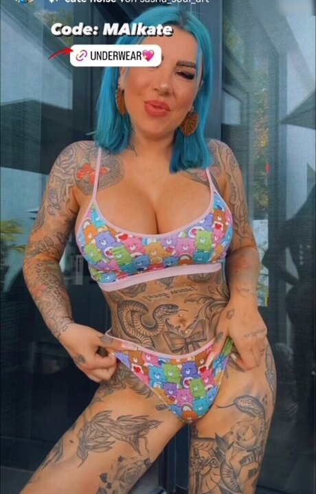 Kate Merlan star beautiful pics