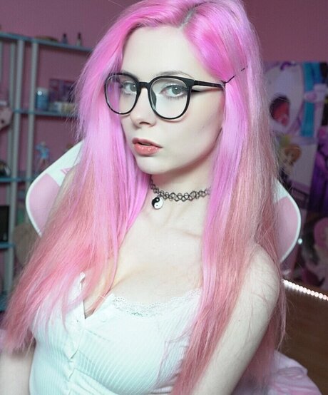 sickEmoAngel high quality model img