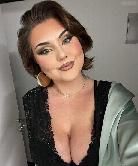 JohannaMuellner naked actress picture