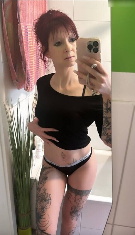 Nicole Anna pornstar exclusive picture