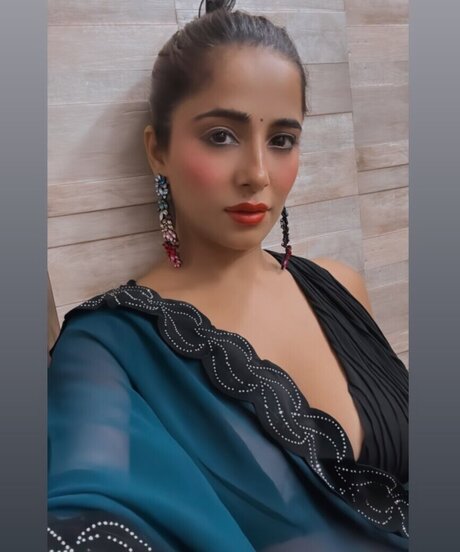 Kate Sharma nudes model picture