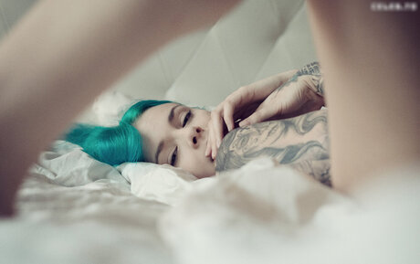 Chaos Isi naked model img