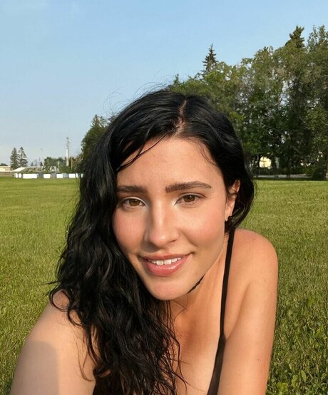 Notsoerudite pornographic actress pics