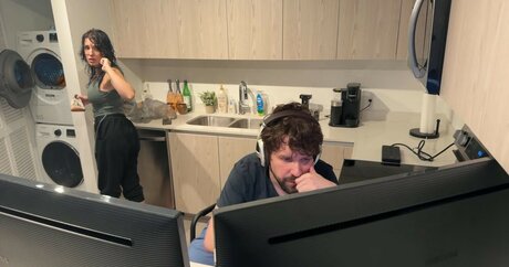 Notsoerudite naked star photo