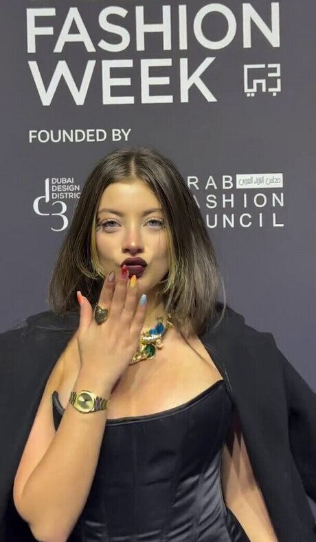 Leyla Afshonkar star free archive