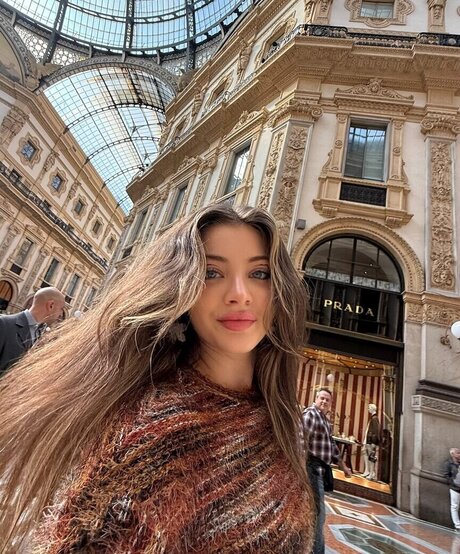 Leyla Afshonkar pornstar free gallery