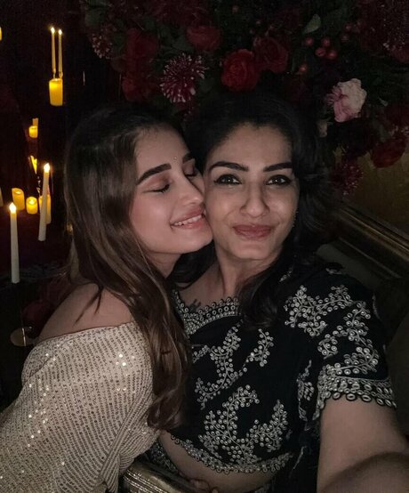 Rasha Thadani star nudes picture