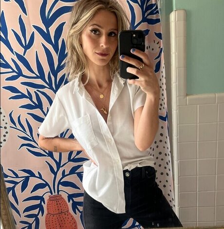 Alicia Bognanno erotic model gallery