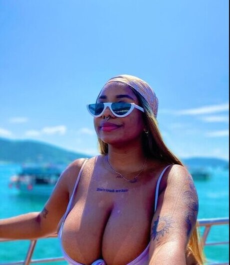 Velvet Scarlett star sex picture