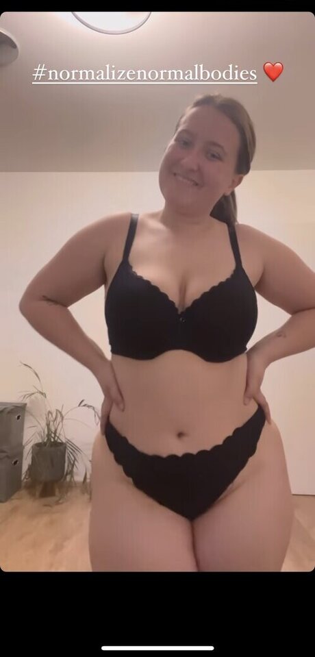 endlich zufrieden model porn pic