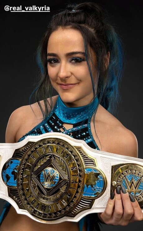 Lyra Valkyria beautiful pornstar pic