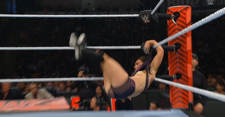 Lyra Valkyria adult model galleries