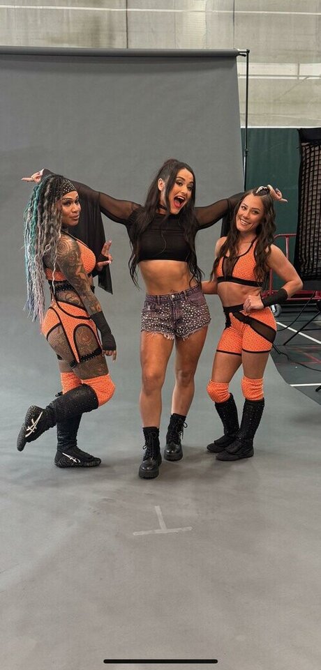 Lyra Valkyria best star images