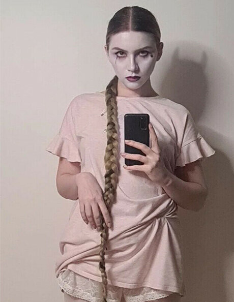 Anastasia Kreslina nice star images