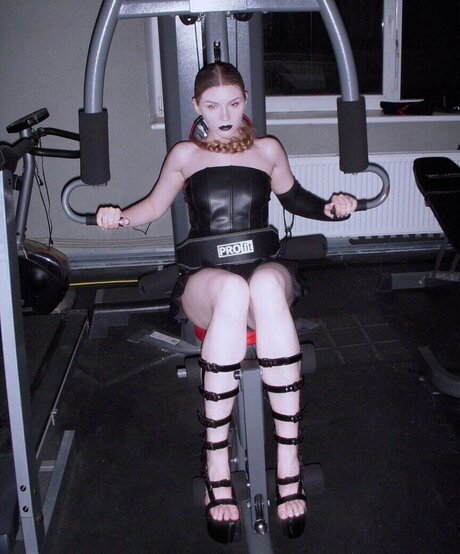 Anastasia Kreslina star pretty archive