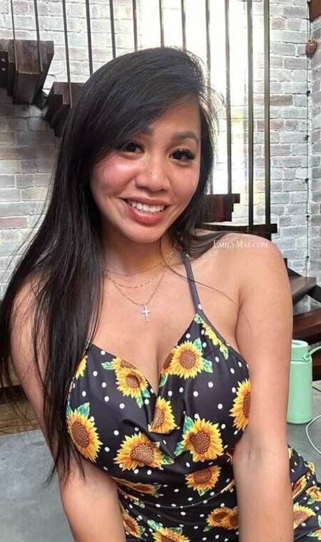 Emily Mai nude actress gallery