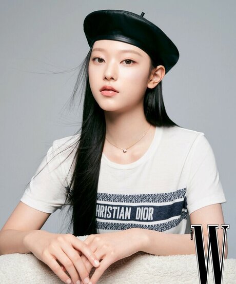 Haerin star perfect pictures