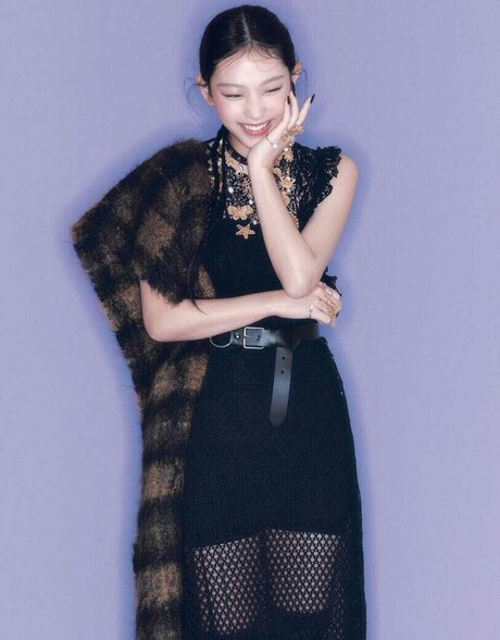 Haerin exclusive pornstar photo