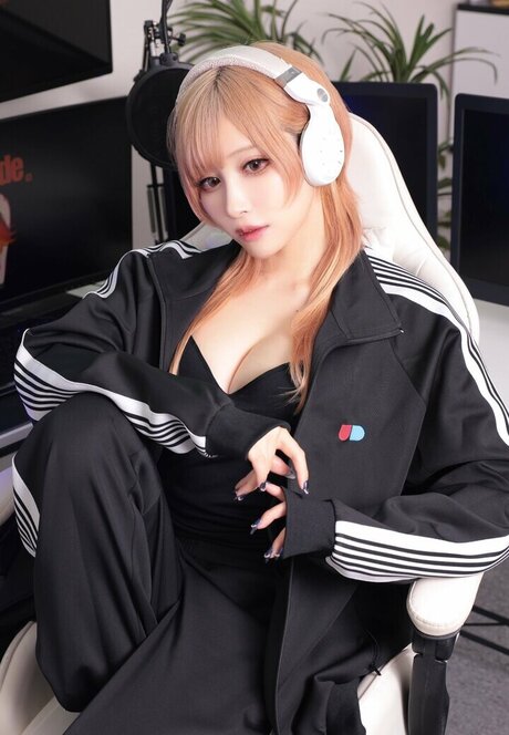 __zzz___oo0 hot star photo