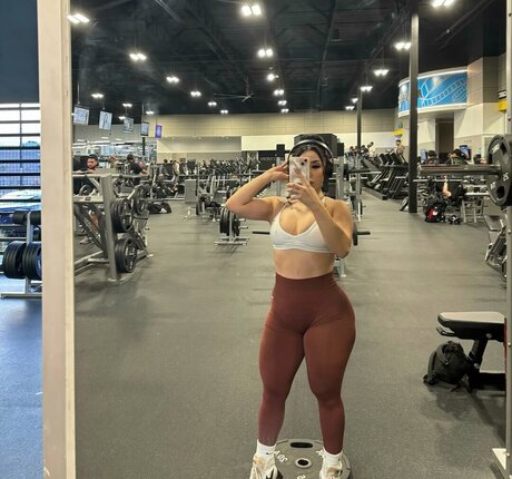 Karen Cantu model gallery