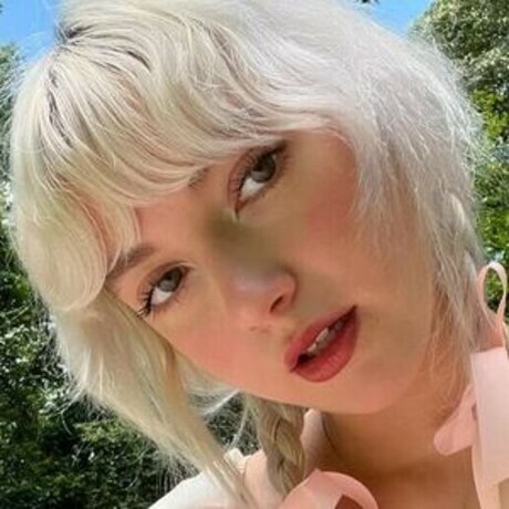 Girlpuppy perfect star image