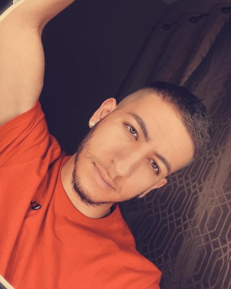 jason gomez exclusive star pics