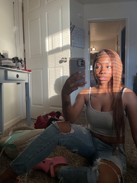 Lai free model images